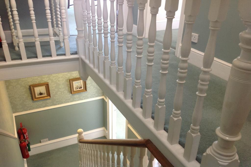 Bed and Breakfast Bassets House Torneo de Torneo de Eastbourne Exterior foto